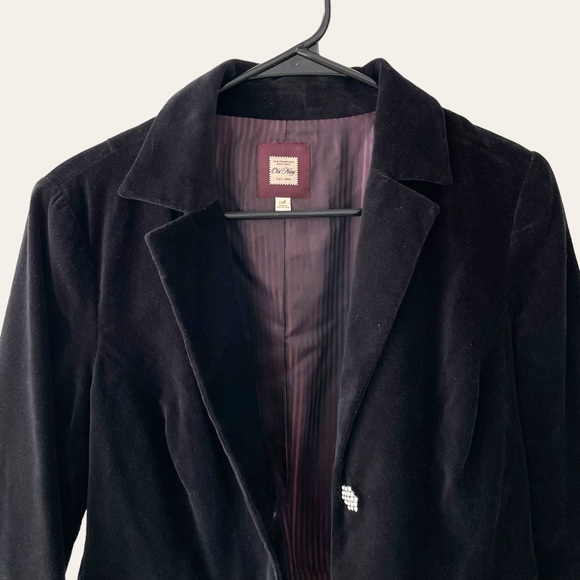 VINTAGE Old Navy Black Velvet Lace accents diamond button Jacket size M - Picture 3 of 11